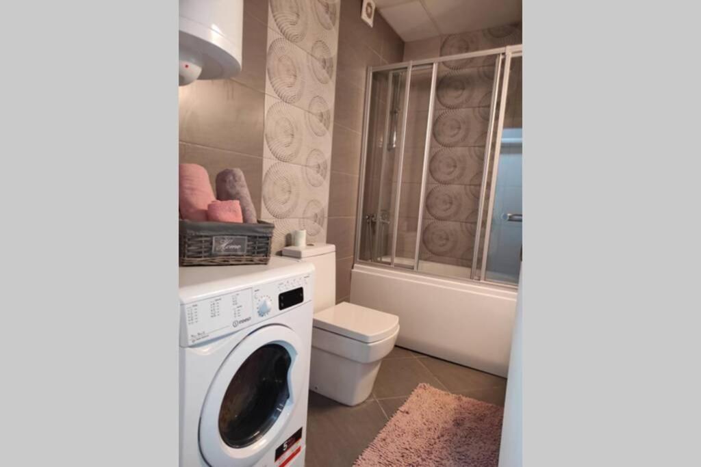 Centar One Apartmant Скопие Екстериор снимка
