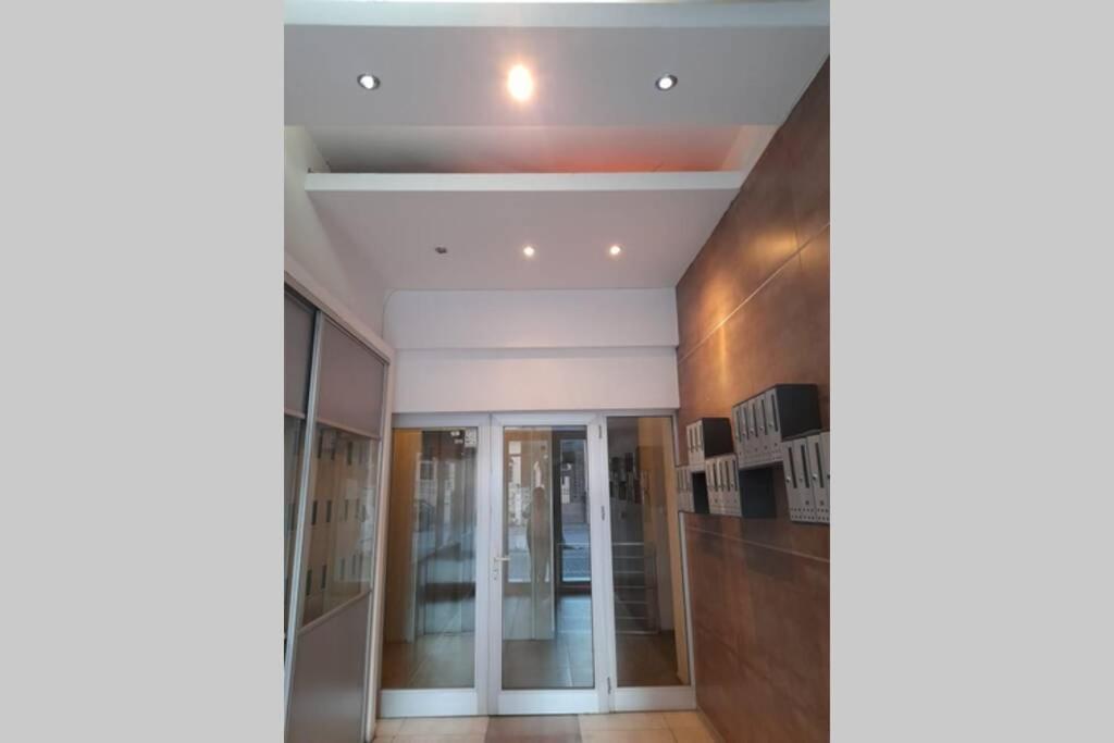 Centar One Apartmant Скопие Екстериор снимка